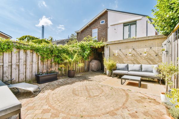 Courtyard Wall Repair in Springdale